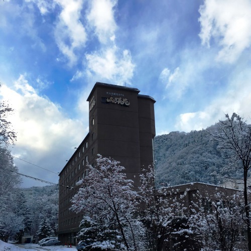 山渓苑(北海道札幌市南区定山渓温泉東4-321)