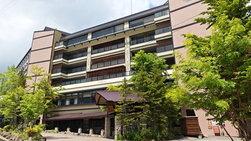 あかん鶴雅別荘鄙の座(北海道釧路市阿寒町阿寒湖温泉2-8-1)