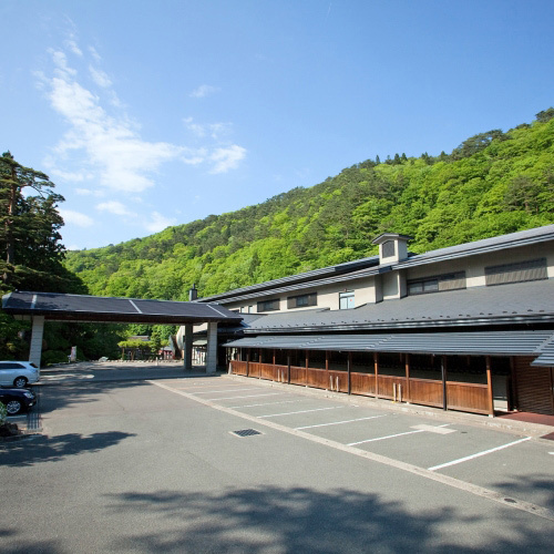 大沢温泉山水閣(岩手県花巻市湯口字大沢181)