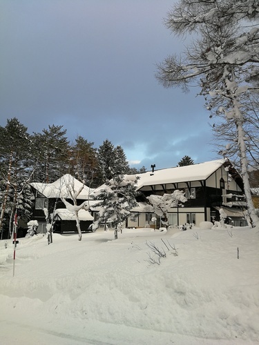 ペンショングラシアスエスタバ(岩手県八幡平市安比高原605-28)