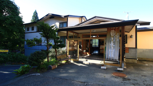 鶯宿温泉元湯源泉かけ流しの宿川長(旧:川長山荘)(岩手県岩手郡雫石町鴬宿第10-31-23)