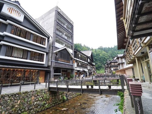 旅館松本(山形県尾花沢市大字銀山新畑421)