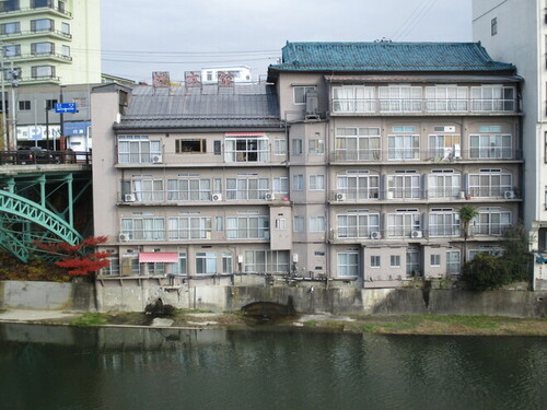 橋本館(福島県福島市飯坂町湯野字湯ノ上25)