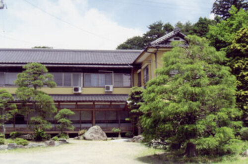 玉山温泉石屋旅館(福島県いわき市四倉町玉山字湯ノ口5)