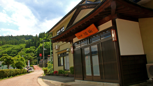 沼袋(福島県南会津郡下郷町大字湯野上字沼袋乙864)