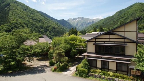 谷川温泉 やど莞山-KANZAN-(群馬県利根郡みなかみ町谷川430)