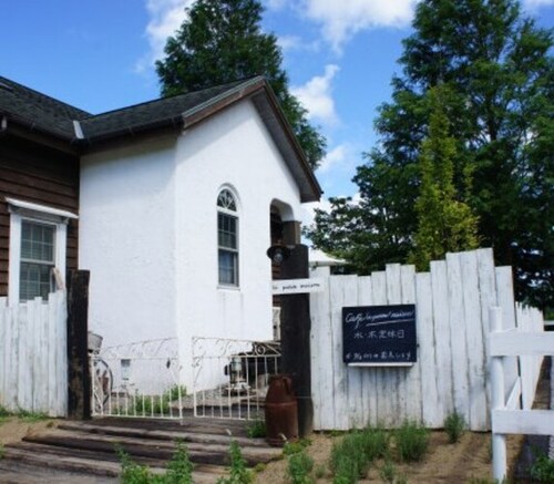 La petite maison(千葉県君津市栗坪171-7)