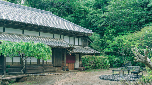 古民家宿るうふ清之家(千葉県南房総市和田町小川135-1)