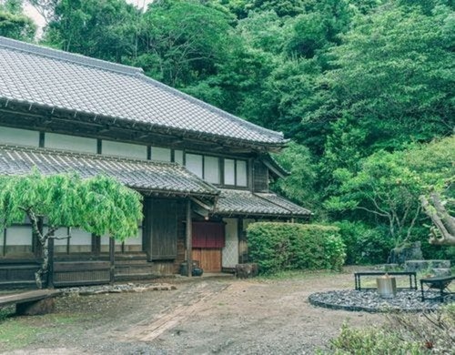 古民家宿るうふ清之家(千葉県南房総市和田町小川1135-1)