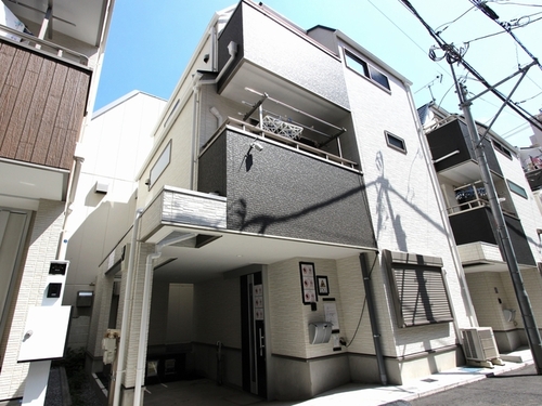 HOTEL EL SHINJUKU 4(東京都新宿区南山伏町1-4)