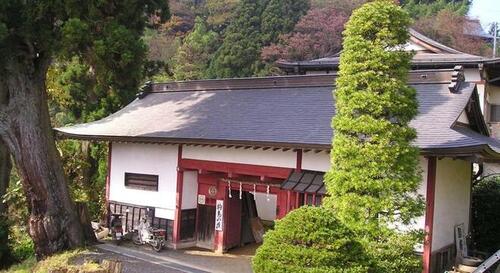 駒鳥山荘(東京都青梅市御岳山155)