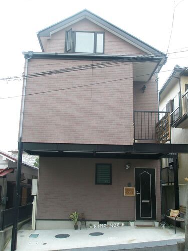 RINGO HOUSE(神奈川県三浦市栄町16-4)