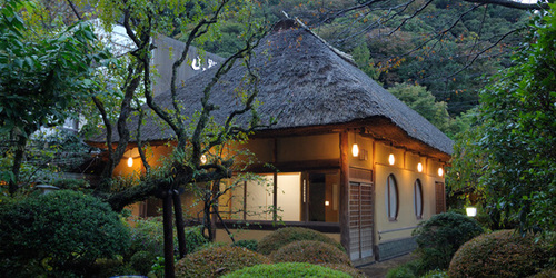 山家荘(神奈川県足柄下郡箱根町湯本592)