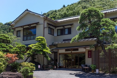 温泉旅館湯さか荘(神奈川県足柄下郡箱根町湯本茶屋35)