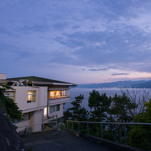 海辺のリゾート碧い海(神奈川県足柄下郡真鶴町真鶴1181)