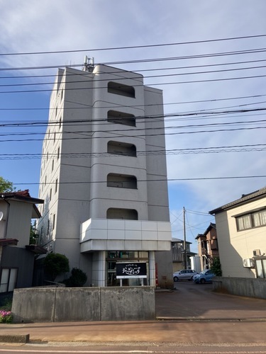 ホテルプレミアステイツ長岡北(旧:ビジネスホテル白根屋)(新潟県長岡市東蔵王3-1-16)