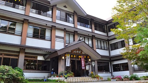 清津館(新潟県十日町市小出癸2126-1)