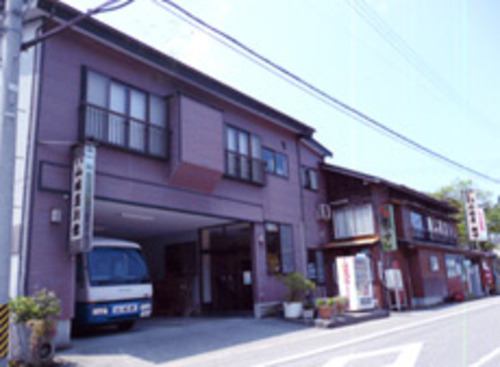 山城屋(新潟県糸魚川市大字柵口1057-2)