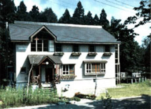 ペンションスノーグース(新潟県妙高市関川2226-6)