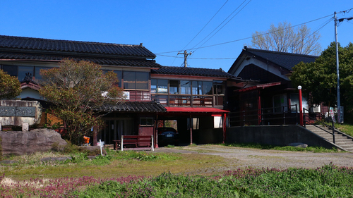 桃華園(新潟県佐渡市金井新保乙1636-1)