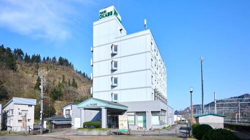 小出ホテルオカベ(新潟県魚沼市四日町1315)