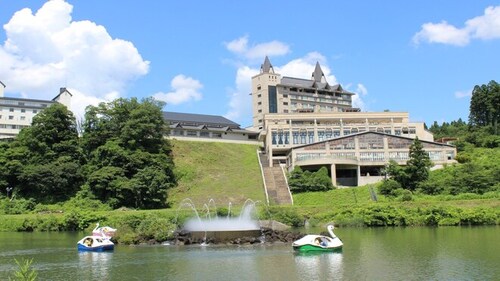 ロイヤル胎内パークホテル(新潟県胎内市夏井1191-3)