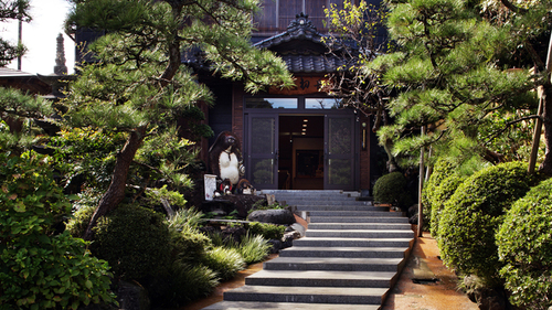 旅館初音(新潟県南蒲原郡田上町大字田上丙1318-4)