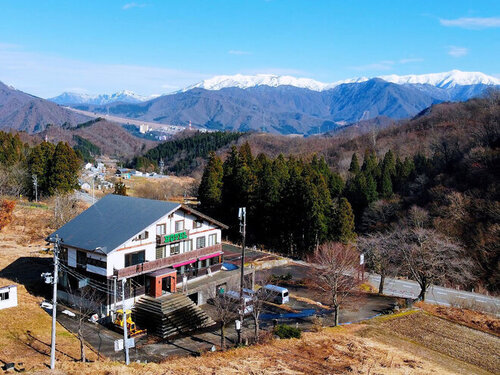 丘の宿 HILLTOP(新潟県南魚沼郡湯沢町神立3880)