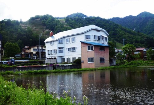 リトリートレンタルハウス(新潟県南魚沼郡湯沢町土樽5036)