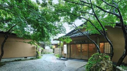 四季の郷喜久屋(新潟県岩船郡関川村大字湯沢鷹ノ巣1076-1)