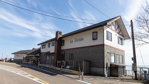 海と湯と宿ラセリオール(富山県氷見市泊1720)