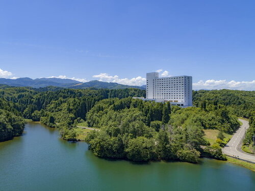 メルキュール富山砺波リゾート&スパ(富山県砺波市安川字天皇330)