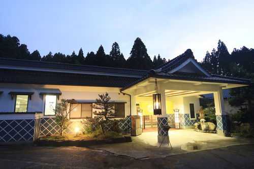 赤穂谷温泉(石川県小松市中海町ロ19)