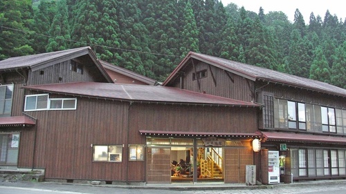 永井旅館(石川県白山市白峰ノ38)