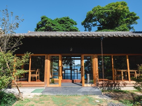 Sea-auberge shitsumi 海のオーベルジュ志積(福井県小浜市志積15-6)