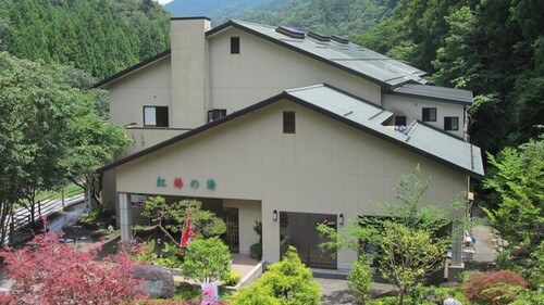 道志川温泉紅椿の湯(山梨県南都留郡道志村小椿3888)