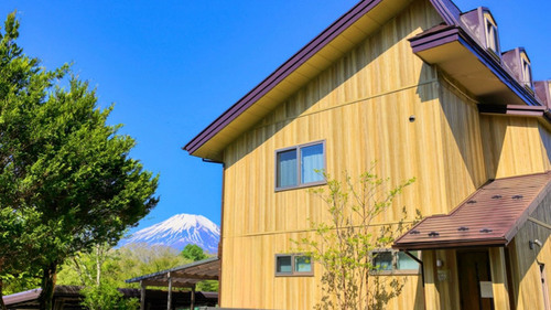 Cottage SILVER SPRAY(山梨県南都留郡山中湖村平野366)