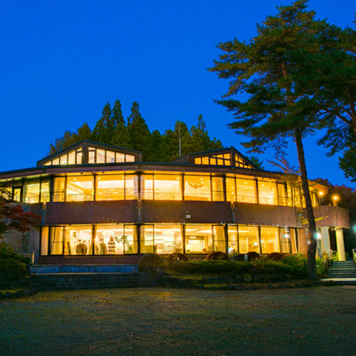 東京都豊島区立秀山荘(山梨県南都留郡山中湖村平野2505)