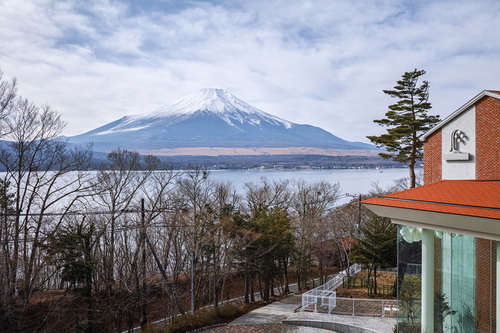 ホテル凛香富士山中湖リゾート(山梨県南都留郡山中湖村平野2645-1)