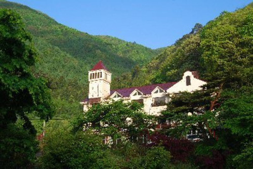 はつかり荘(山梨県南都留郡富士河口湖町精進500)