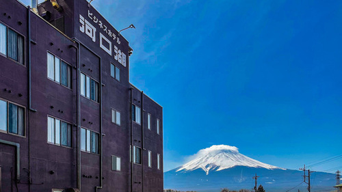 河口湖(山梨県南都留郡富士河口湖町船津4940-3)