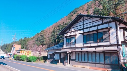 ゲストハウスしましま(長野県松本市波田3008)