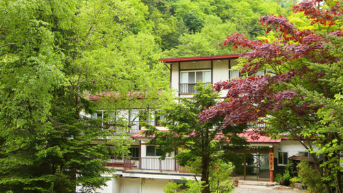 明治温泉旅館(長野県茅野市豊平東岳4734)