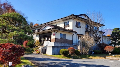 ゆうすげ温泉旅館(長野県北佐久郡軽井沢町長倉4404)