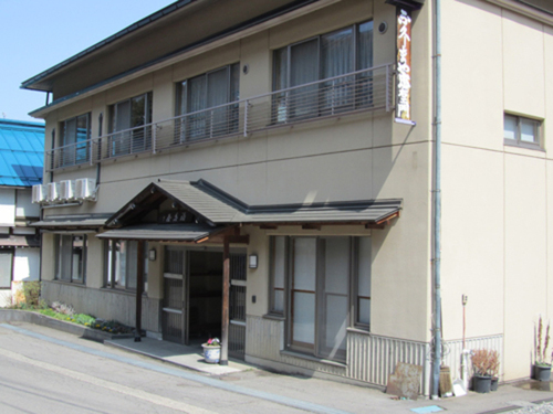 福島屋旅館(長野県下高井郡山ノ内町佐野2362)