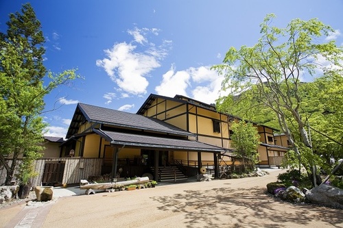 深山桜庵(岐阜県高山市奥飛騨温泉郷平湯229)