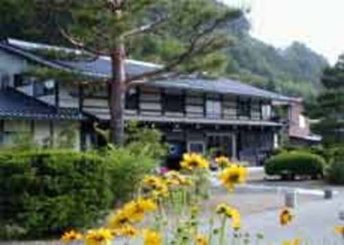 民宿甚左エ門(岐阜県高山市一之宮町奥1615)