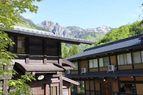 麓庵民宿たきざわ(岐阜県高山市奥飛騨温泉郷中尾261)