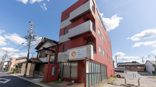 Tabist FLY CAT HOTEL(岐阜県美濃加茂市古井町下古井2975-16)