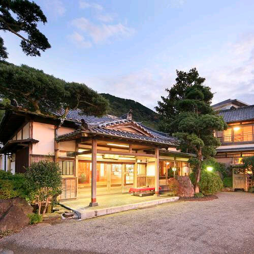 西伊豆三津浜湯の花温泉安田屋旅館(静岡県沼津市内浦三津19)